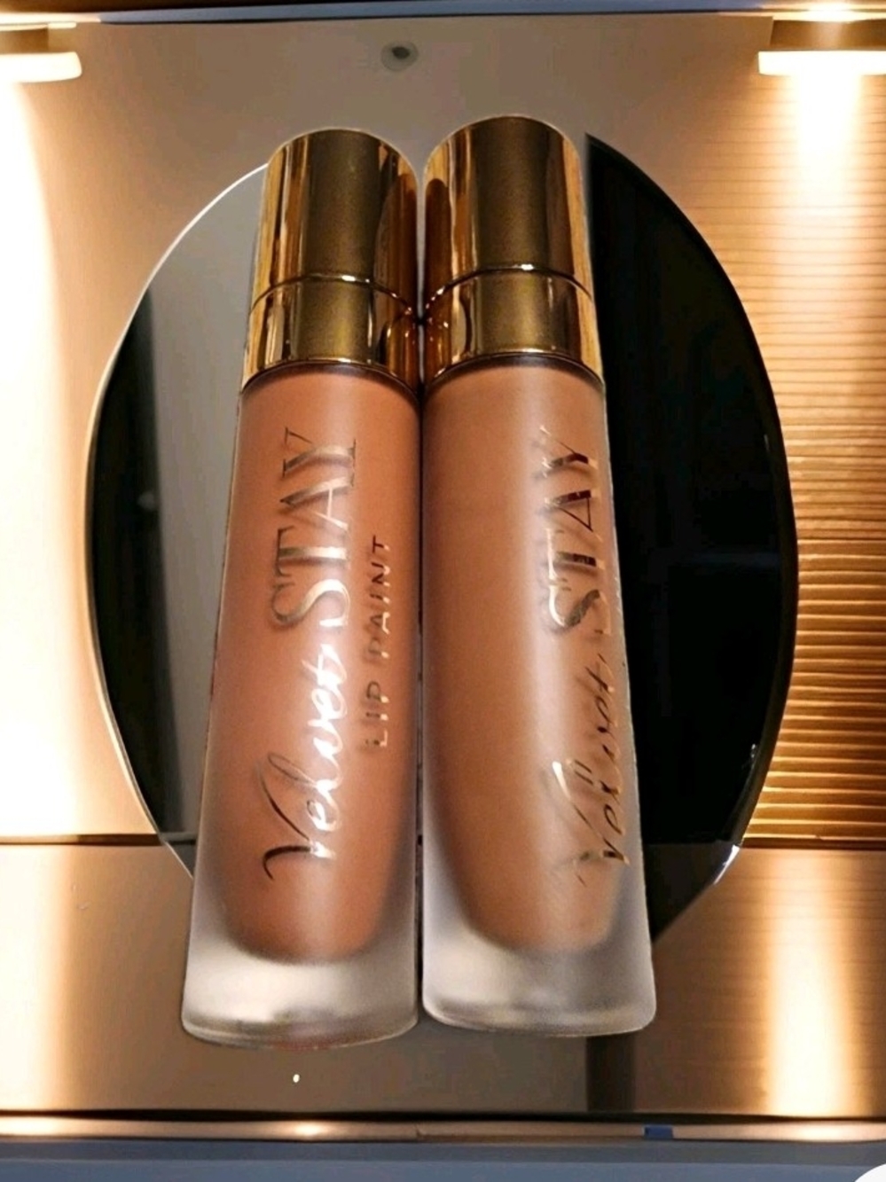 Beauty Creations Lip Gloss Shine Finish Liquid, Shade Romance Me & Choco Latte